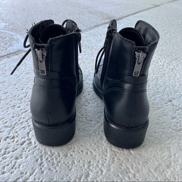 ankle boots - Picture 3 of 4